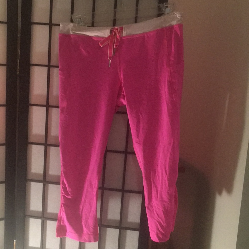Cropped lulu lemon leggings