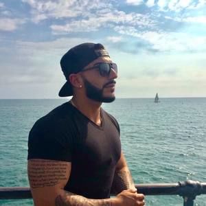 Meet your Posher, Mike