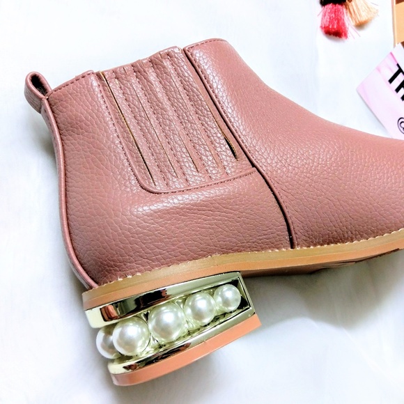 🎉HPx2🎉SALE Catherine Malandrino Rose Gold Bootie - Picture 6 of 8