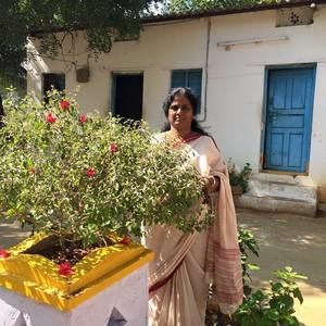 Meet your Posher, Laxmi