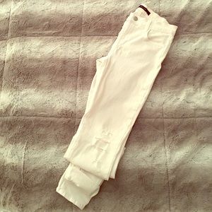 White Skinny Denim - Distressed