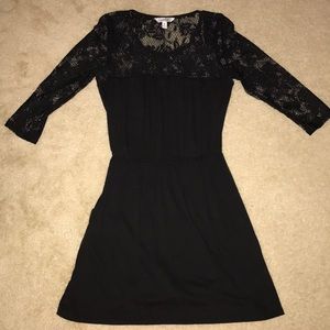 3/4 length sleeve black dress