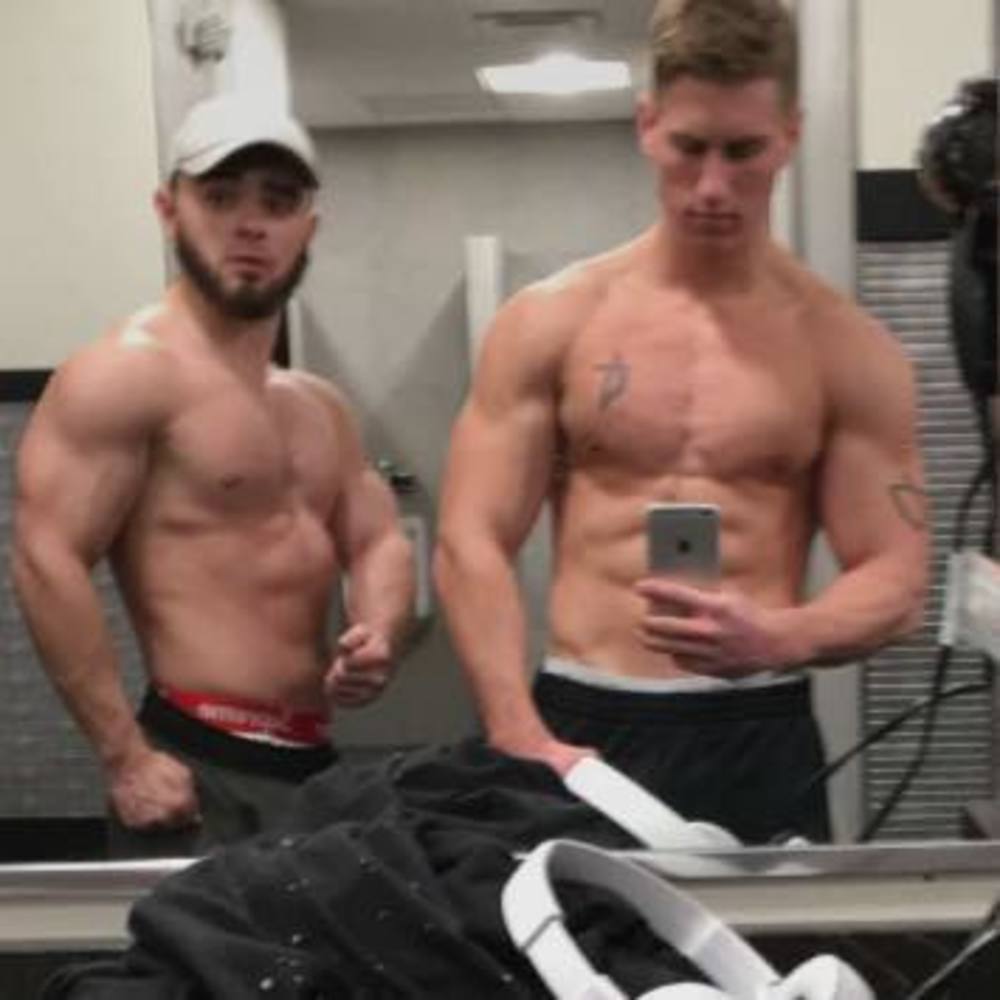 Meet your Posher, Andres