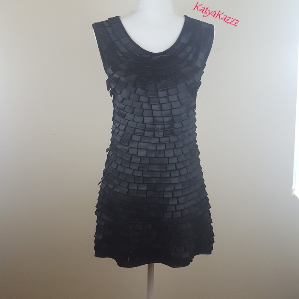 😈CUTE LITTLE BLACK DRESS😈