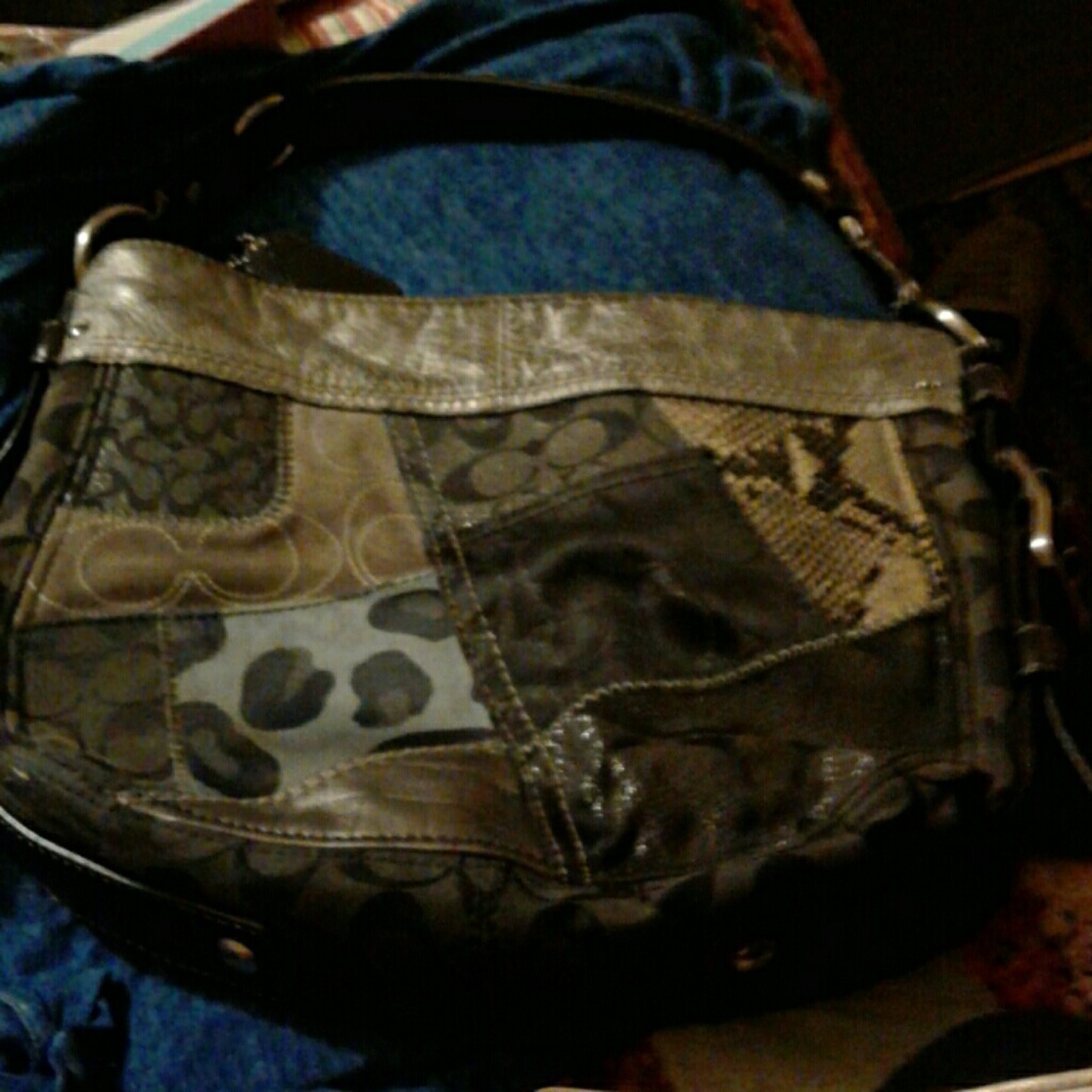 SOLD*****COACH PATCHWORK LEATHER PURSE