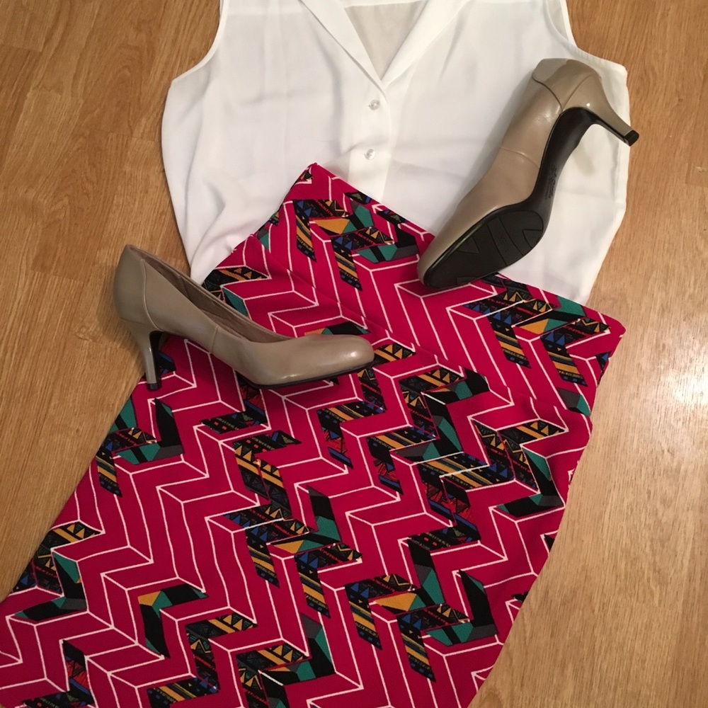 M lularoe Cassie