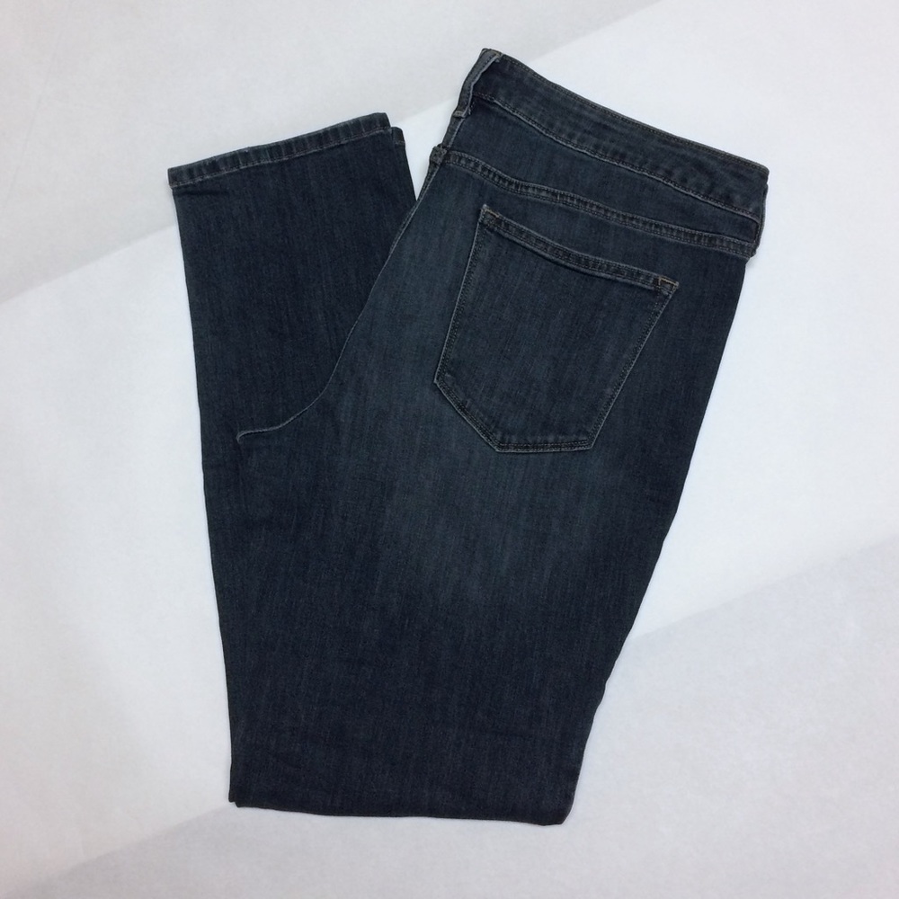 Sonoma Slim Straight Jeans Size 16