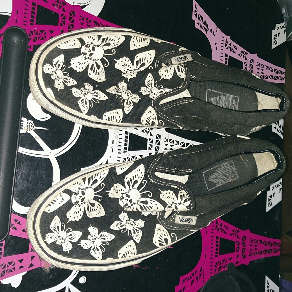 Skullify vans