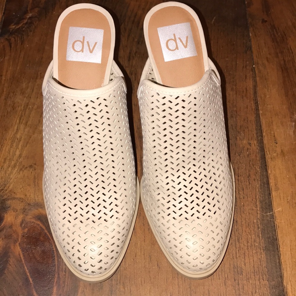 DV Perforated Mules