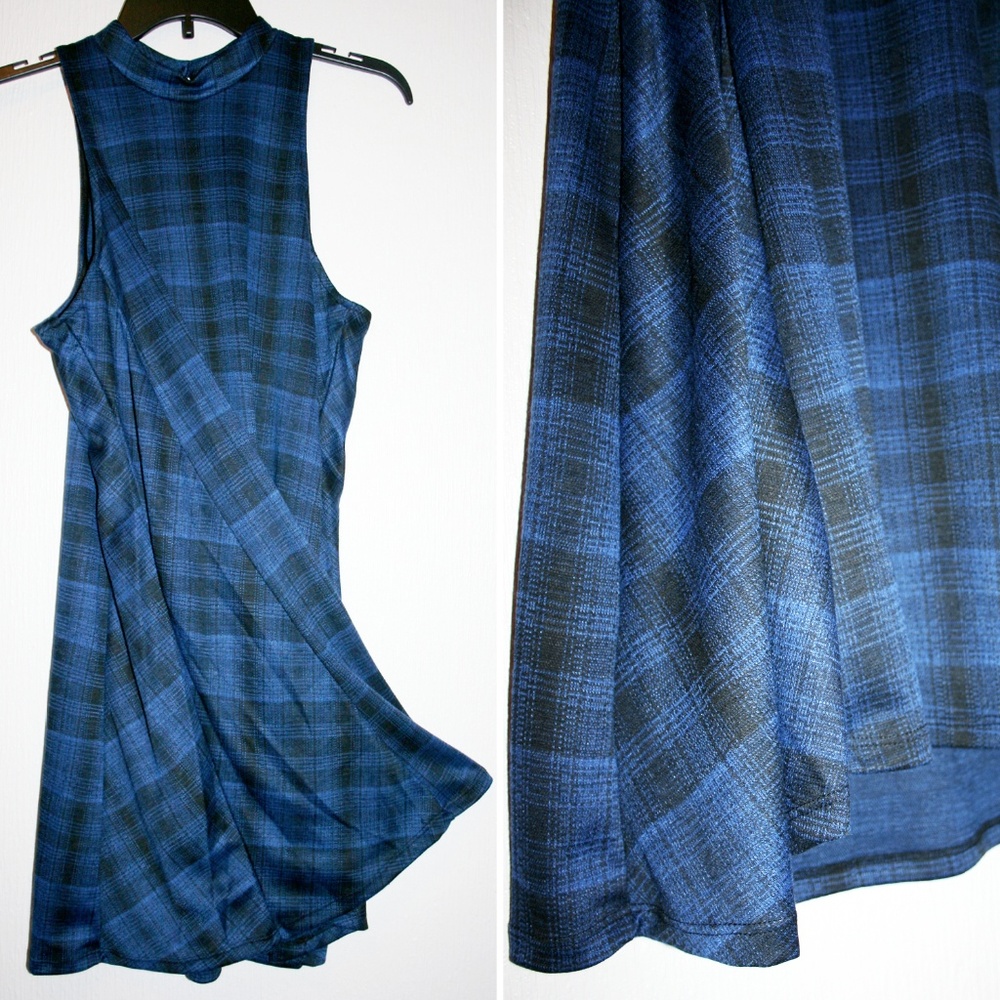 Plaid Mock Neck Swing Dress NWOT - Picture 4 of 7