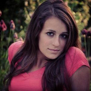 Meet your Posher, Leah