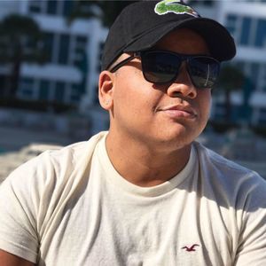 Meet your Posher, Sam