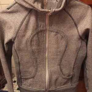 Lululemon "you are beautiful" Scuba