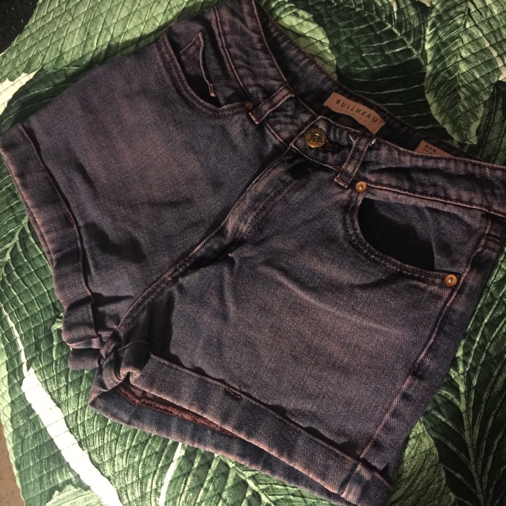 BULLHEAD HIGH WAISTED JEAN SHORTS