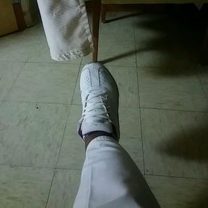 Meet your Posher, Junie