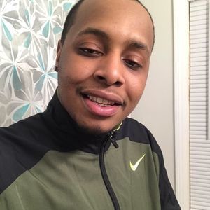 Meet your Posher, Deandre