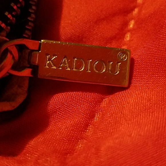 Walet - Picture 4 of 4