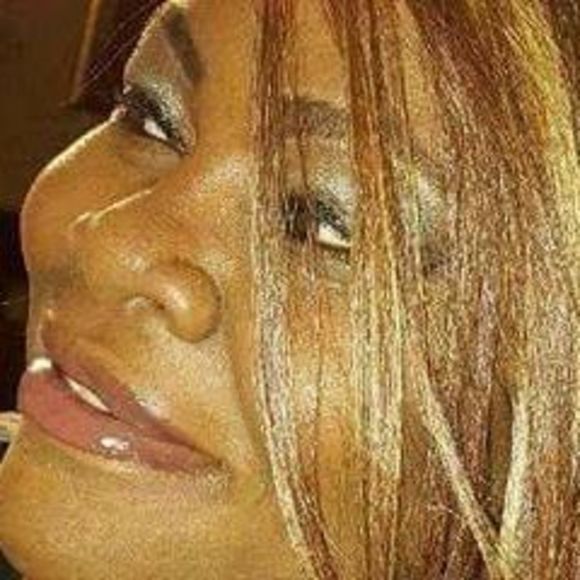 Meet your Posher, Lisa - Picture 1 of 1