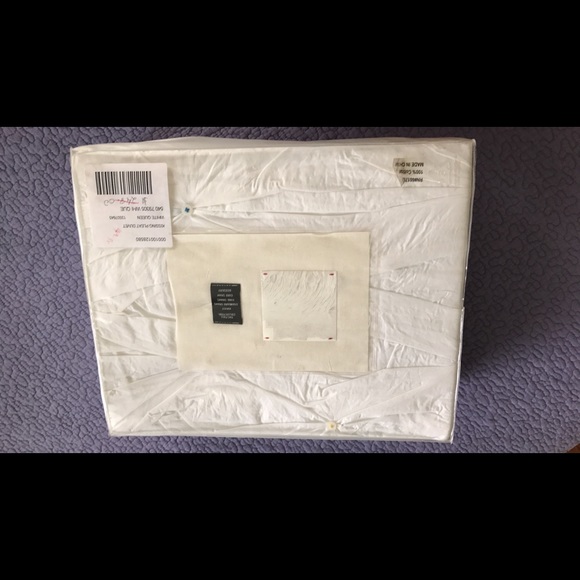 NWT 🍒 Anthro Kissing Pleats Duvet + Sham🍒 - Picture 7 of 7