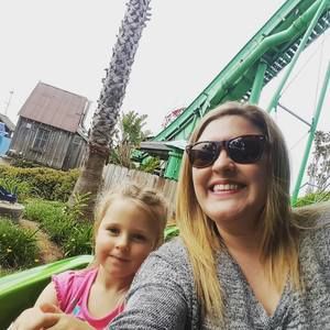 Meet your Posher, Melissa