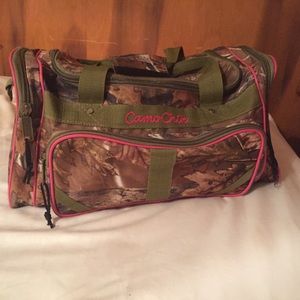 Camo Chik Overnight Bag 💼