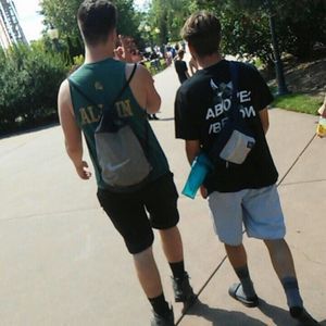 Meet your Posher, Russell