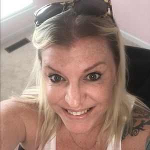 Meet your Posher, Wendy