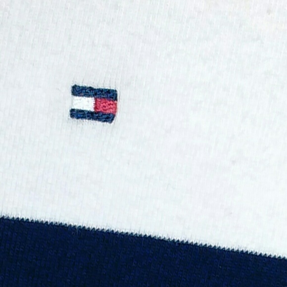 TOMMY HILFIGER TEE SHIRT - Picture 2 of 4