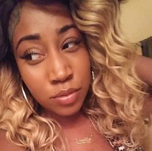 Meet your Posher, Tiffany