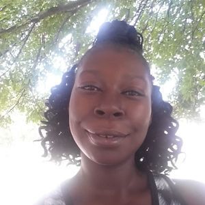 Meet your Posher, Vicky