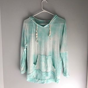 TOBI blue and white dyed sweatshirt