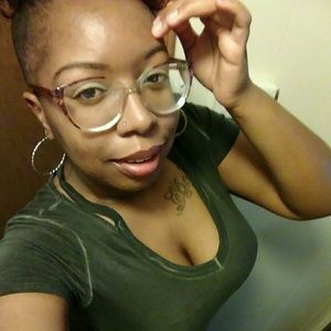 Meet your Posher, Toye