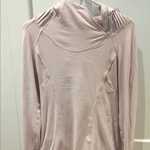 Lululemon pull over
