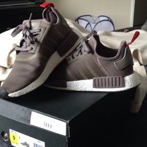 Adidas NMD R1 " Tech Earth "