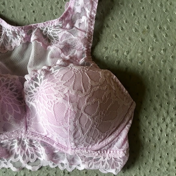 {VS~PINK} High Neck Bralette - Picture 4 of 8