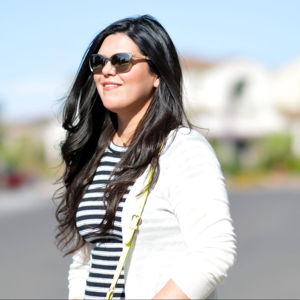 Hey all! Follow my new account! @jeanettepvega