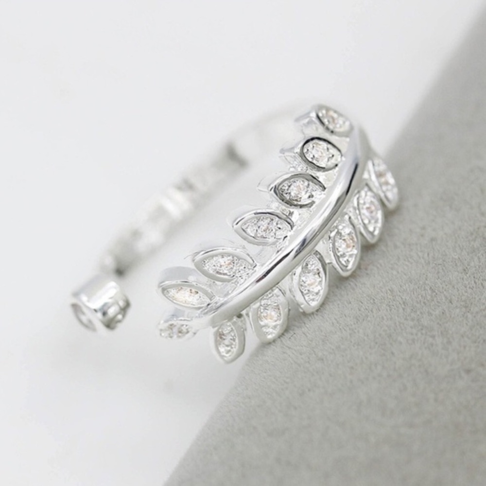 Ring - 925 Sterling Olive Leaf Adjustable - Picture 2 of 3