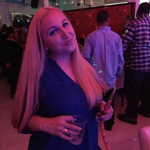 Meet your Posher, Vanessa