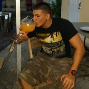 Meet your Posher, Raul