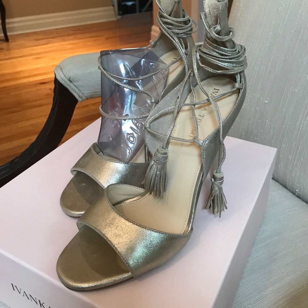 NWT Ivanka Trump SEXY heels 🔥