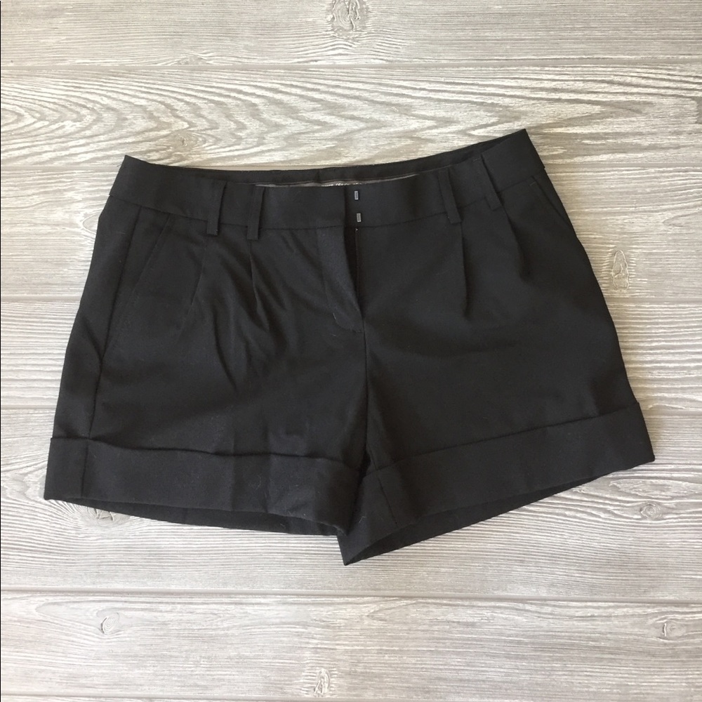 Express Editor Dressy Long Shorts. Black.