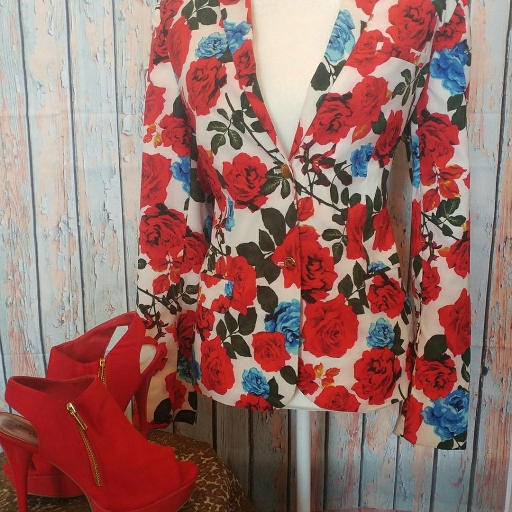 Beautiful Vince Camuto Blazer