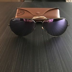 Ray•Ban woman's sunglasses purple lens