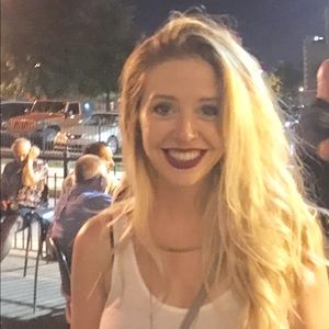 Meet your Posher, Charly