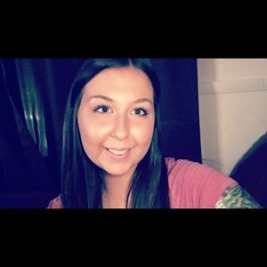 Meet your Posher, Mckenzie