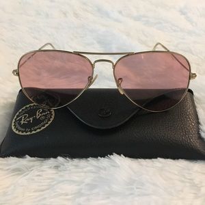 Pink Ray-Bans