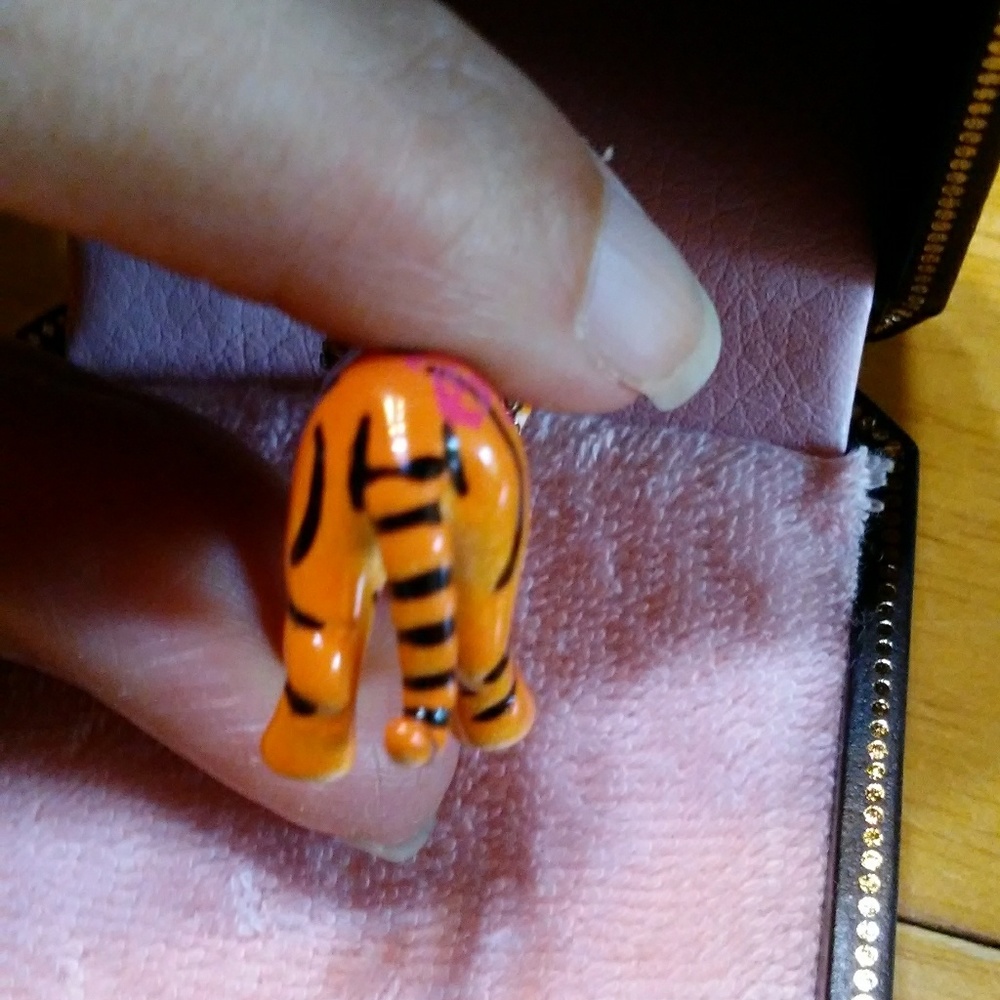 JUICY COUTURE 🐅 TIGER CHARM 🐅!!!! - Picture 4 of 8