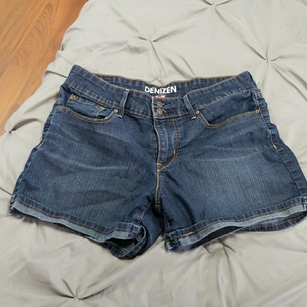 Levi's Denizen shorts