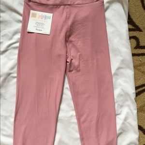 Tween pink Lularoe leggings
