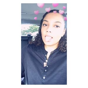 Meet your Posher, Marie